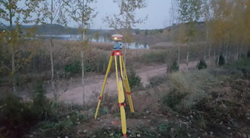 GNSS接收機(jī)靜態(tài)觀測(cè) GNSS接收機(jī)靜態(tài)觀測(cè)